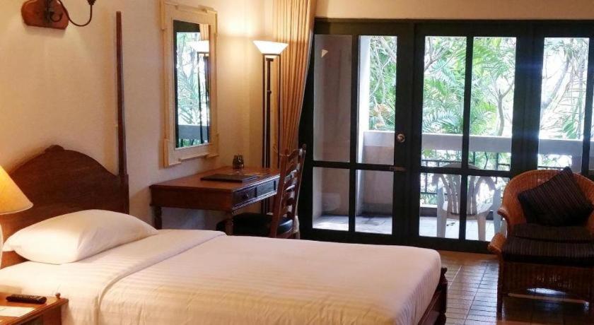 Lake View Hotel And Golf Club Hua Hin Esterno foto