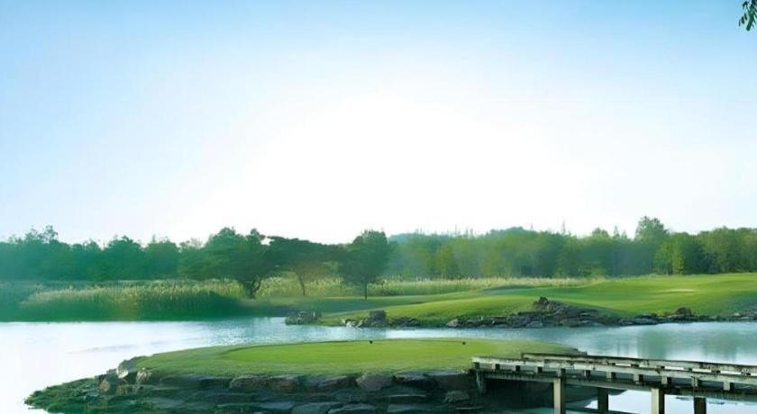 Lake View Hotel And Golf Club Hua Hin Esterno foto